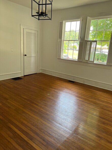 More Photos Of 360 E Main St, Canton Office Residential For Lease