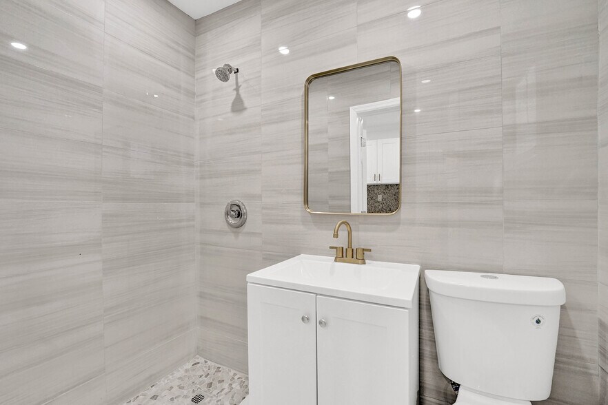 More Photos Of 5807 SW 25th St, West Park Apartments For Sale