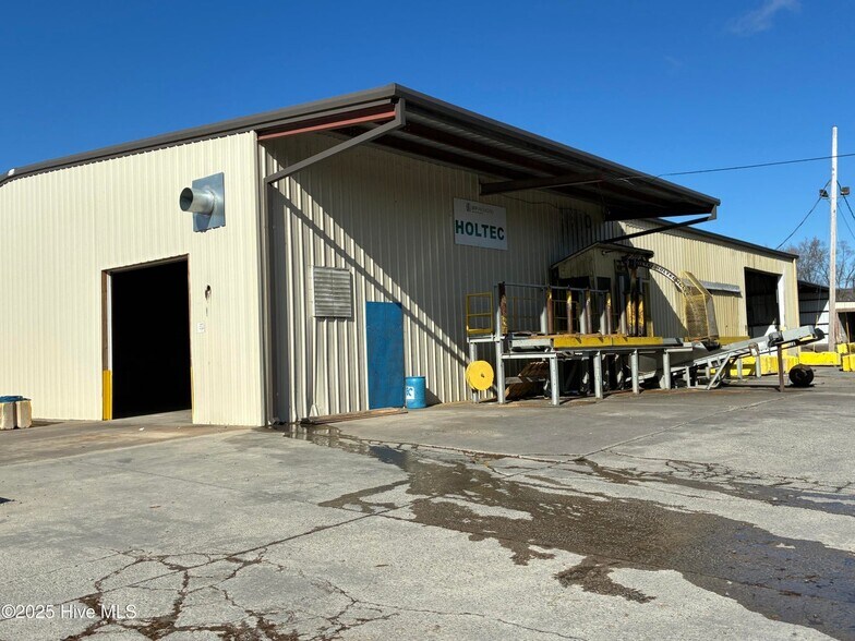 More Photos Of 141 Knobbs Creek Dr, Elizabeth City Industrial For Sale