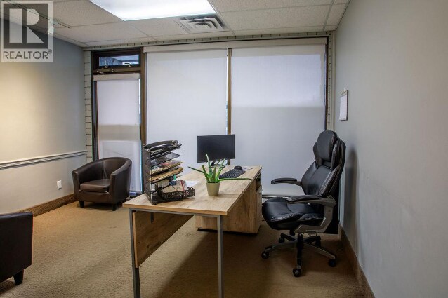 More Photos Of 1455 Ellis St, Kelowna Office Residential For Sale