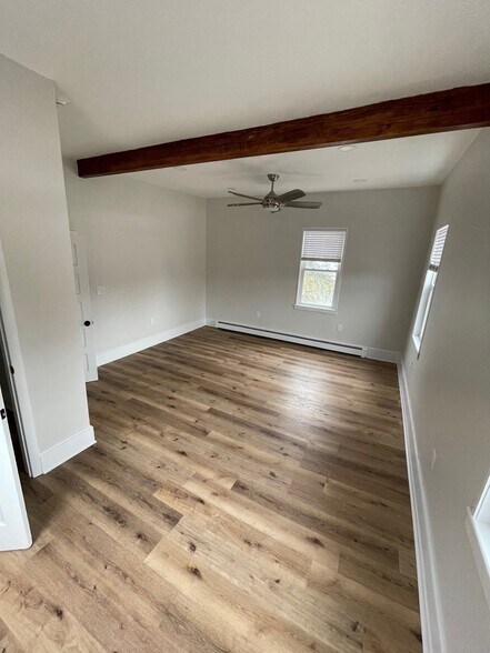 More Photos Of 29 Race St, Frenchtown Storefront Retail Office For Sale