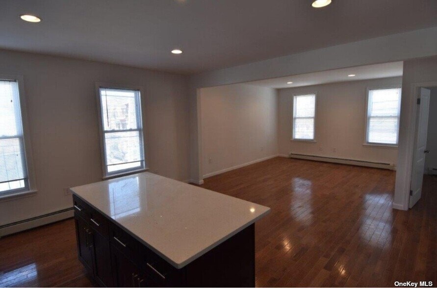 More Photos Of 174 Wyona St, Brooklyn Office Residential For Lease