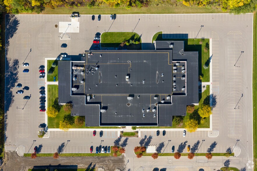More Photos Of 5850 Mercury Dr, Dearborn Research And Development For Lease