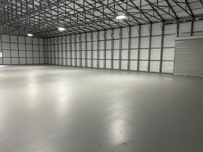 More Photos Of 3745 County Road 997, McKinney Warehouse For Lease