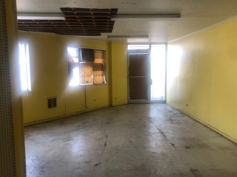 More Photos Of 5656 W Washington Blvd, Los Angeles Light Manufacturing For Lease