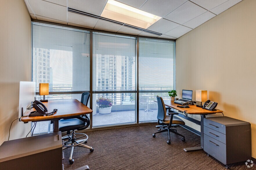 More Photos Of 121-189 S Orange Ave, Orlando Office Residential For Sale