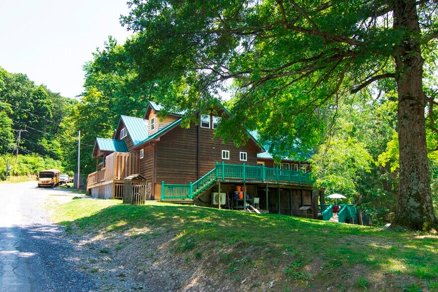 More Photos Of 211 Oscar White rd, Lansing Land For Sale