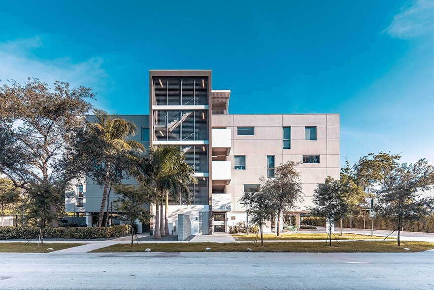 Primary Photo Of 5742 SW 62nd St, Coral Gables Apartments For Sale