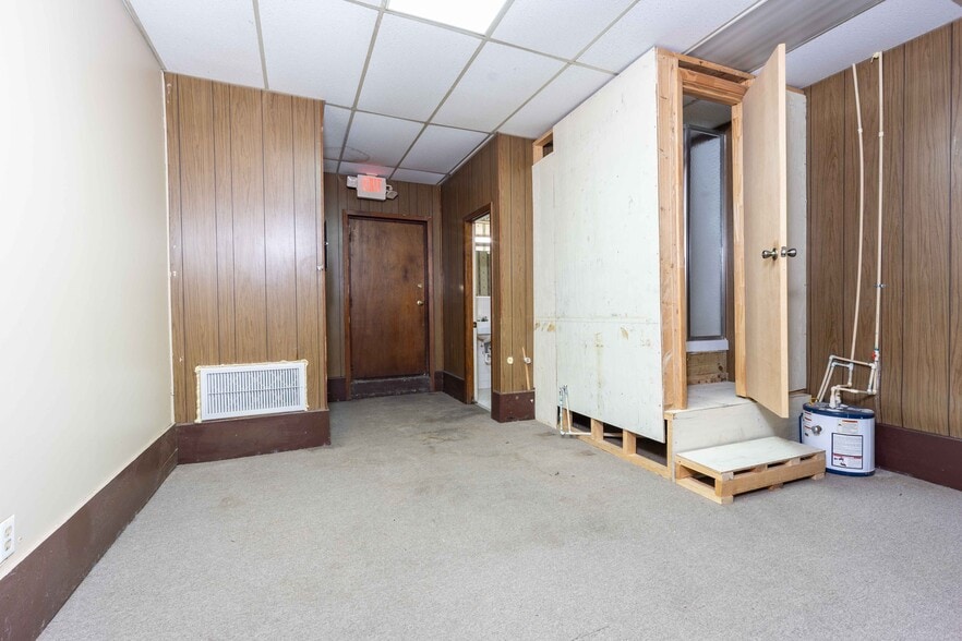 More Photos Of , Live Oak Unknown For Sale