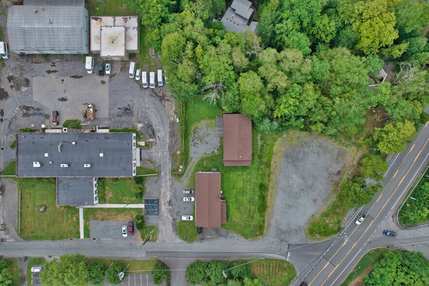 More Photos Of 105 Bennett Ave, Milford Specialty For Sale