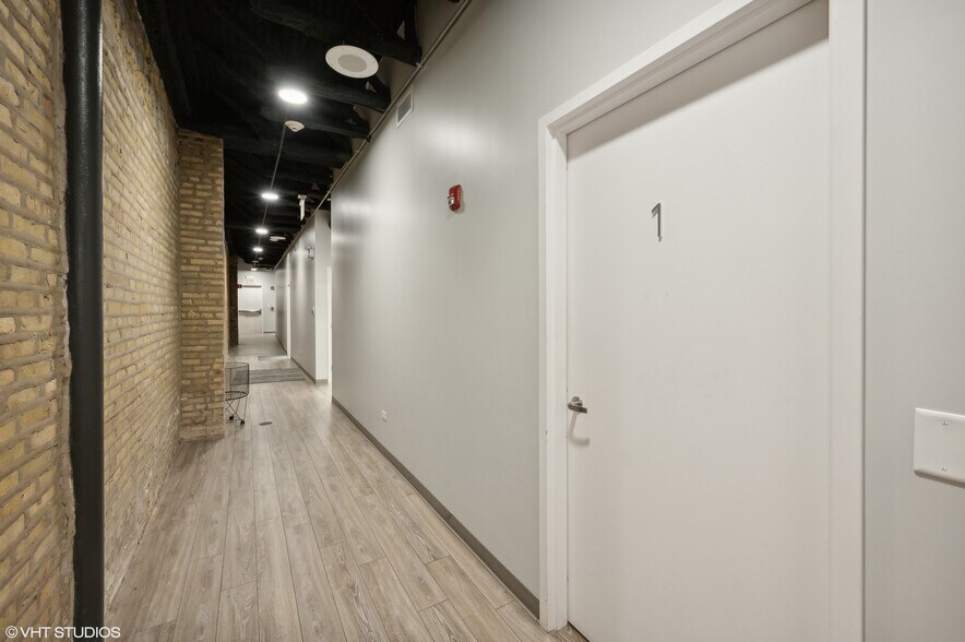 More Photos Of 2335 S Michigan Ave, Chicago Medical For Lease