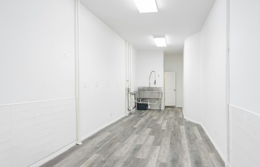 More Photos Of 390 Metropolitan Ave, Brooklyn Storefront Retail Residential For Lease