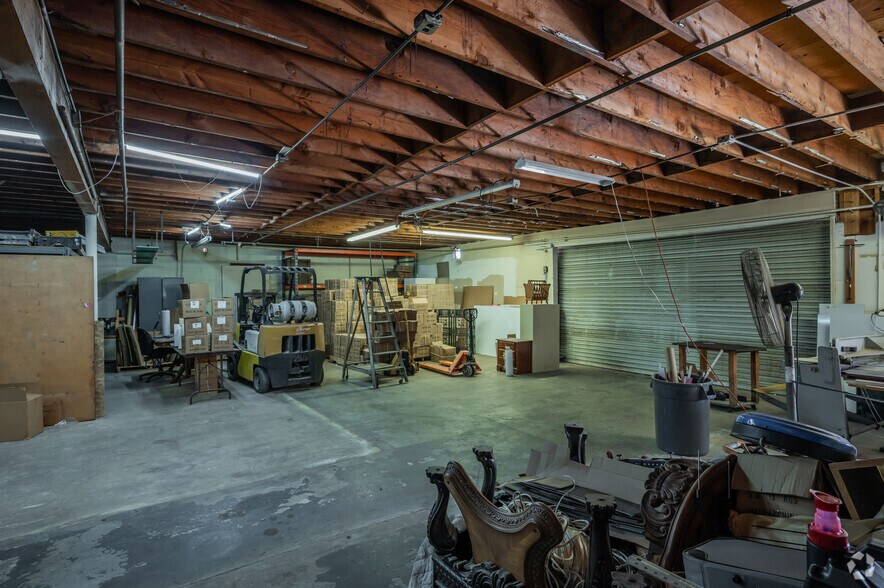More Photos Of 8431 Monroe Ave, Stanton Industrial For Sale