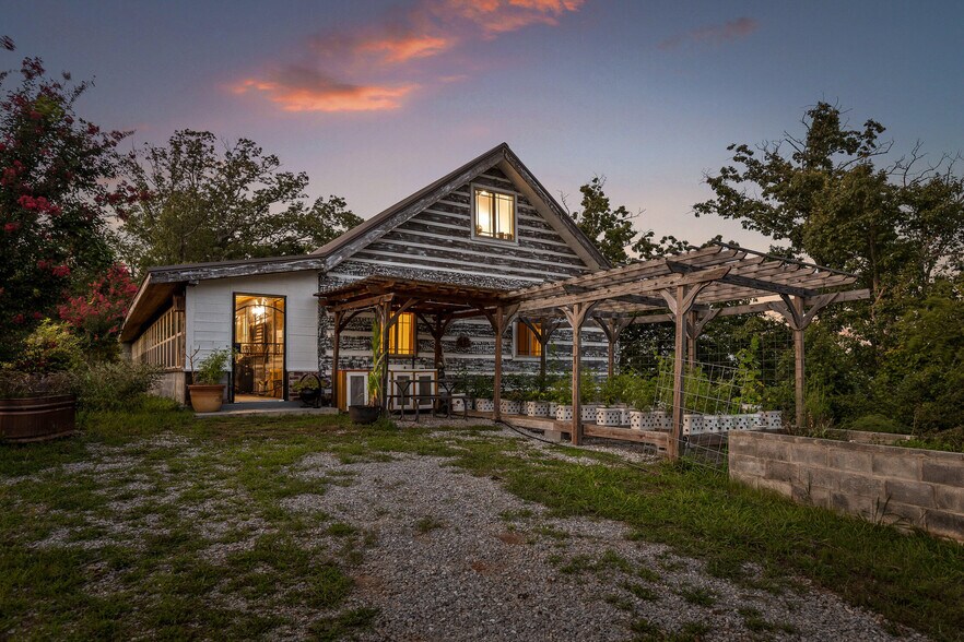 More Photos Of 7174 White Oak Valley Rd, Mc Donald Lodge Meeting Hall For Sale