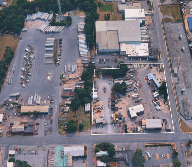 More Photos Of 502 N East St, Frederick Warehouse For Lease