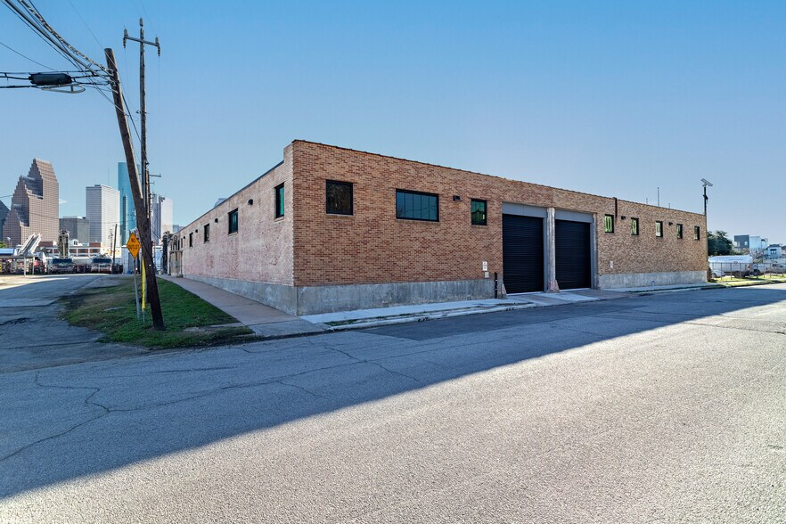 Primary Photo Of 1203 Dart St, Houston Warehouse For Lease