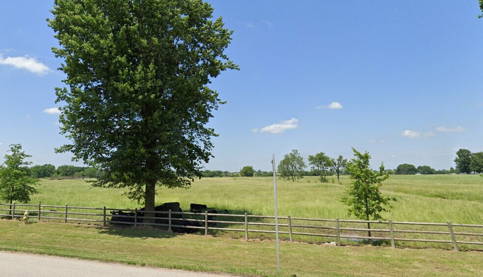 More Photos Of US 412, Siloam Springs Land For Lease