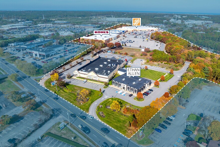 Primary Photo Of 768 Iyannough Rd, Hyannis Unknown For Lease