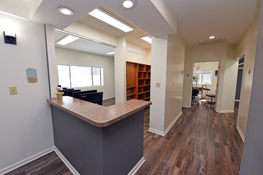 More Photos Of 10 Deer Crossing Trl, Blairsville Office For Sale