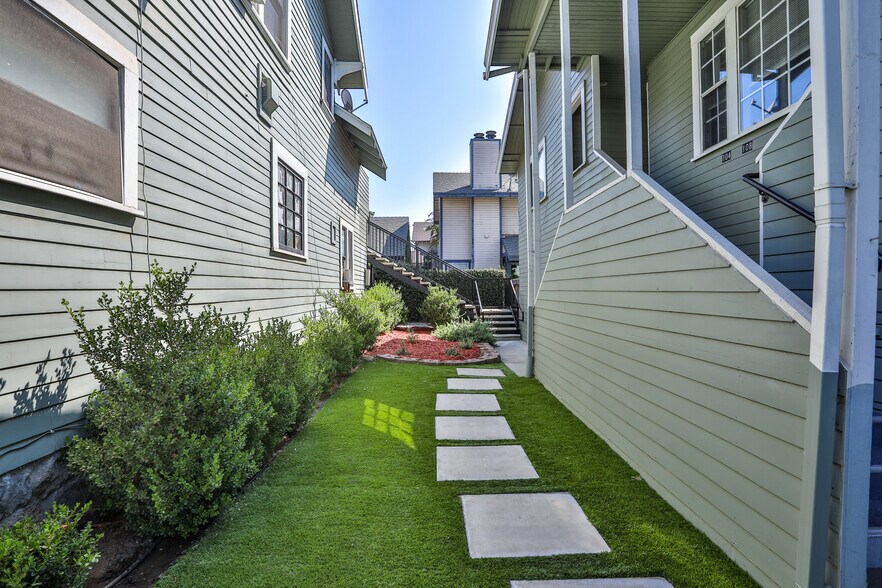 More Photos Of 306 E Foothill Blvd, Glendora Apartments For Sale