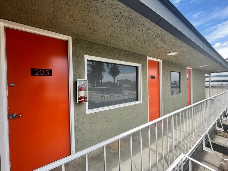 More Photos Of 370 W 6th St, San Bernardino Loft Creative Space For Lease