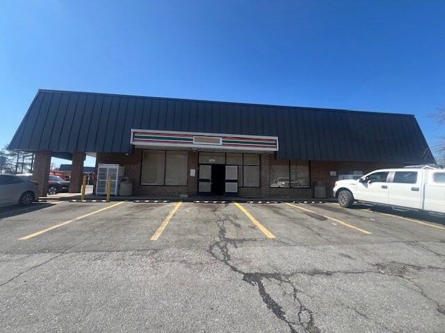 More Photos Of 9201-9231 Oxon Hill Rd, Fort Washington Unknown For Lease