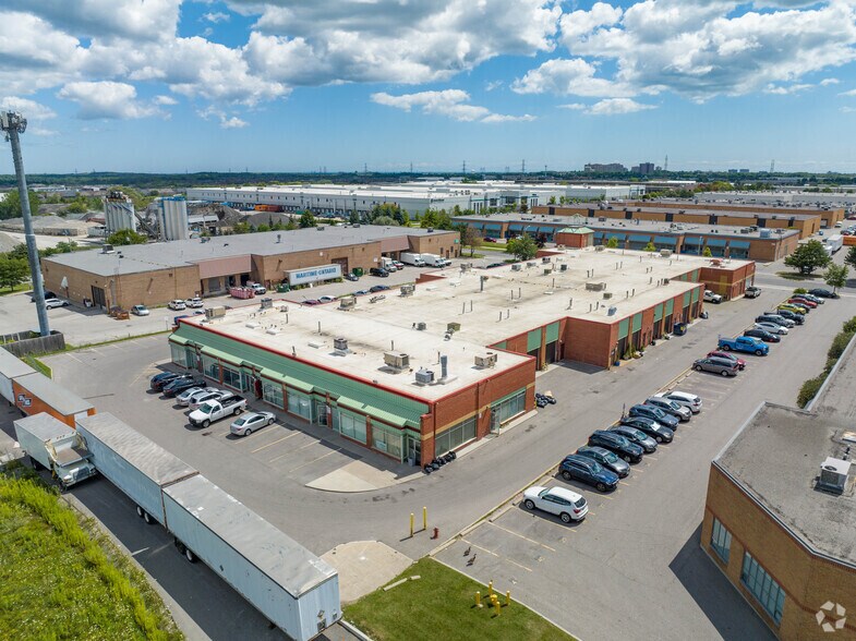 More Photos Of 110 Ironside Cres, Toronto Flex For Sale