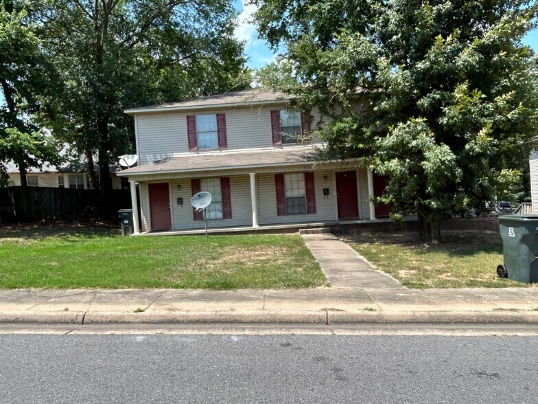 Primary Photo Of 8700 White Rock Ln, Little Rock Apartments For Sale
