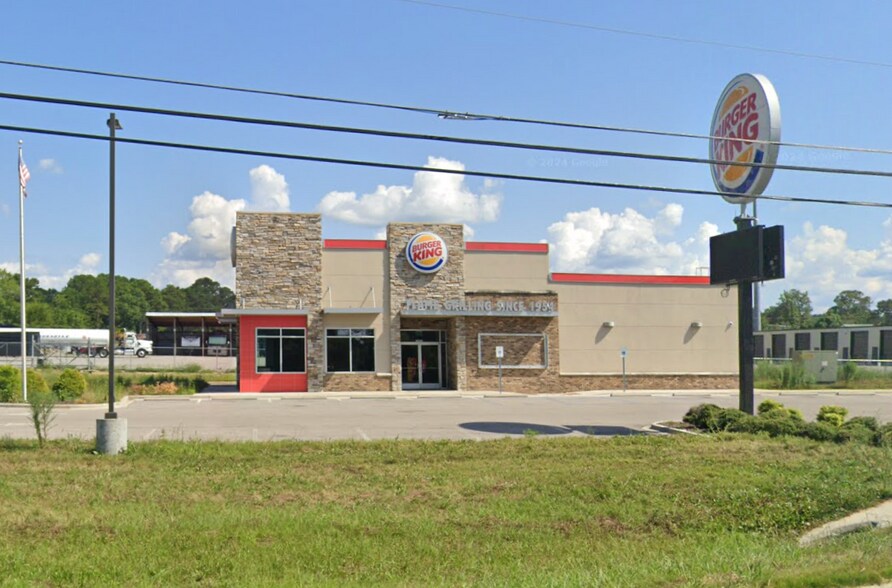 Primary Photo Of 30024 AL-79 Hwy, Locust Fork Freestanding For Sale