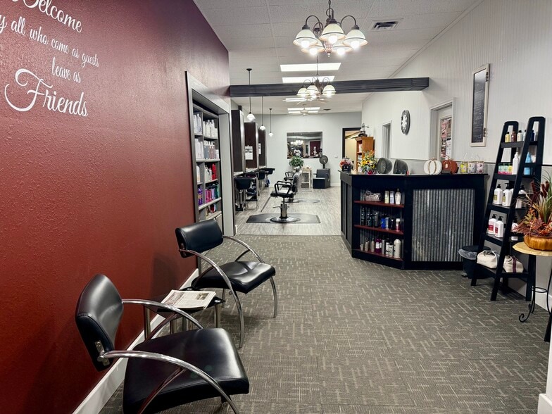 More Photos Of 219 Main St, Chadron Storefront For Sale
