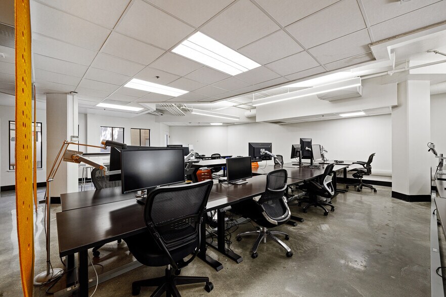 More Photos Of 375 Forest Ave, Palo Alto Office Residential For Lease