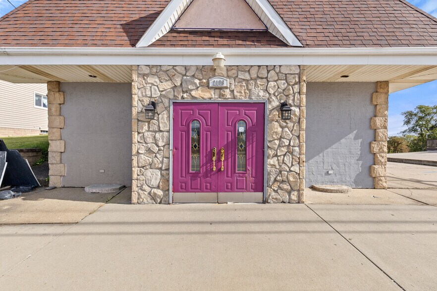 More Photos Of 2109 Pennsylvania Ave, Weirton Restaurant For Sale