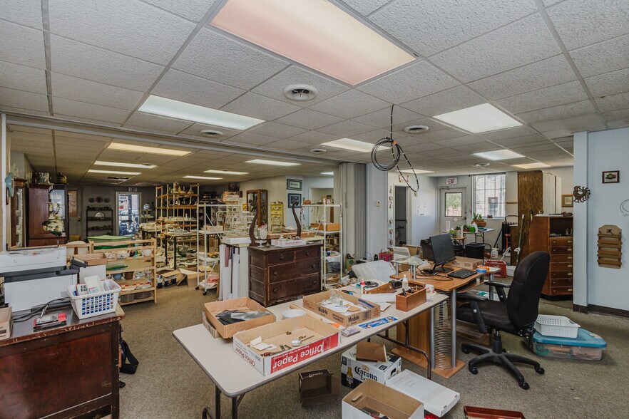 More Photos Of 920 Millington St, Winfield Storefront Retail Office For Sale