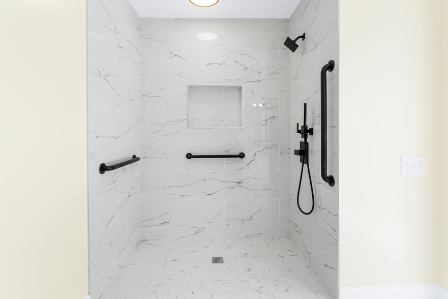 More Photos Of 1349 Yorktown Rd, Annapolis Assisted Living For Sale