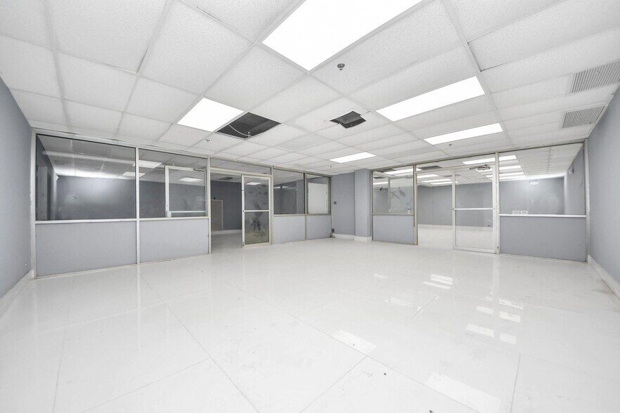 More Photos Of 1100 Jackson St, Richmond Freestanding For Sale