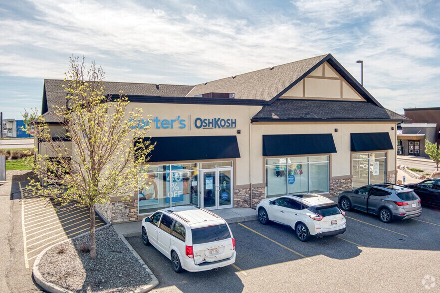 More Photos Of 3700 Mayor Magarth Dr S, Lethbridge Unknown For Lease