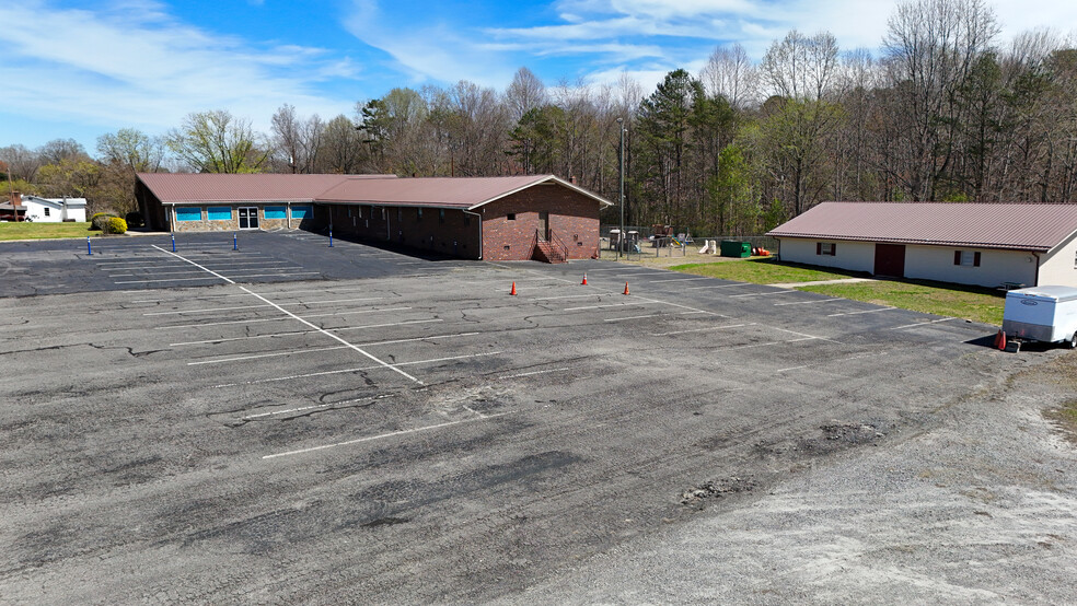 More Photos Of 259 Belvue Dr, Mount Airy Religious Facility For Sale