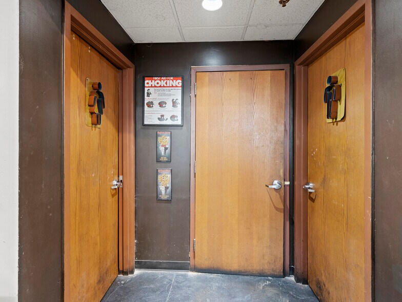 More Photos Of 758-762 Elmwood Ave, Buffalo Storefront Retail Residential For Sale