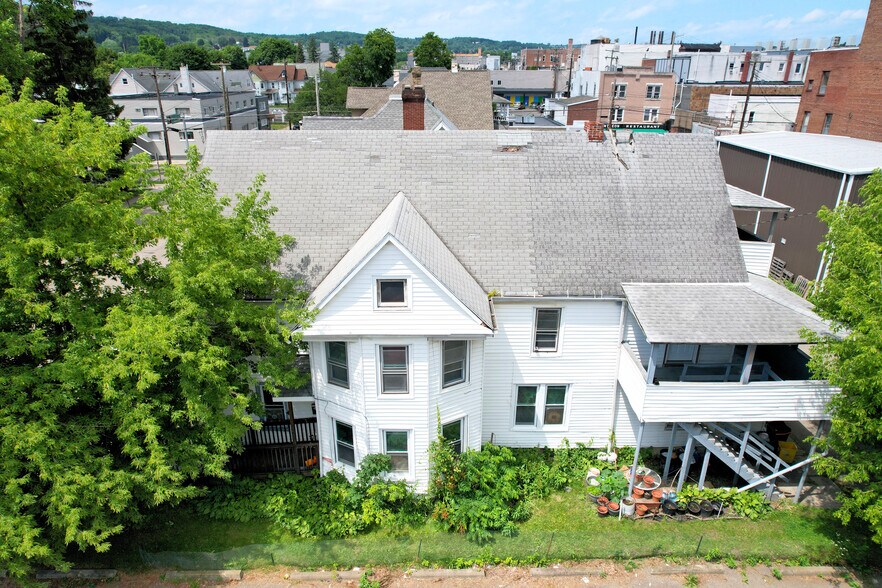 More Photos Of 105 Madison Ave, Endicott Apartments For Sale