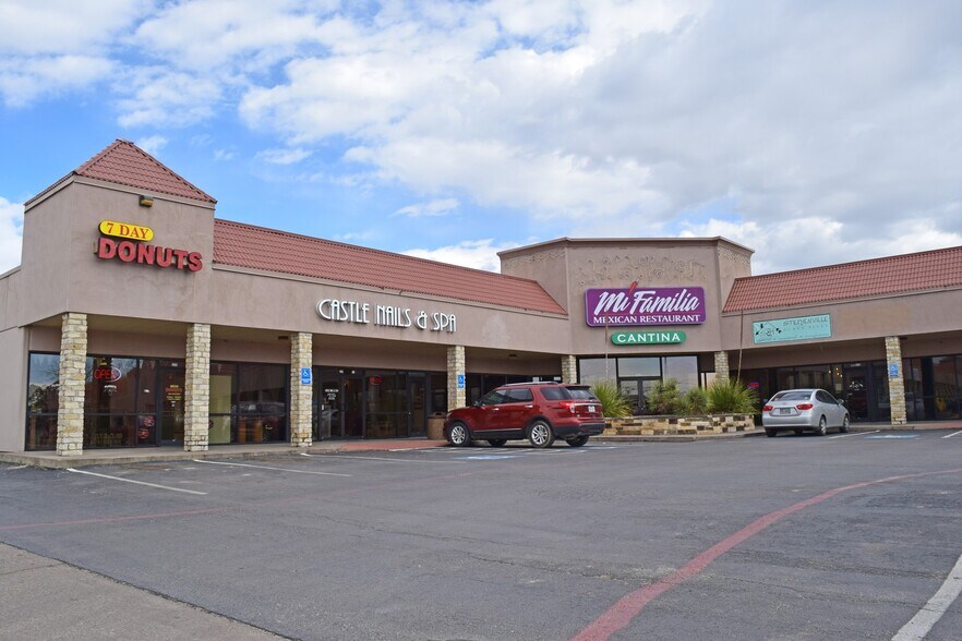 More Photos Of 2109-2133 W Washington St, Stephenville Unknown For Lease