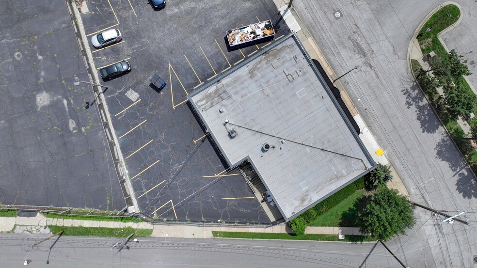 More Photos Of 4003 Pennsylvania Ave, Kansas City Office For Sale