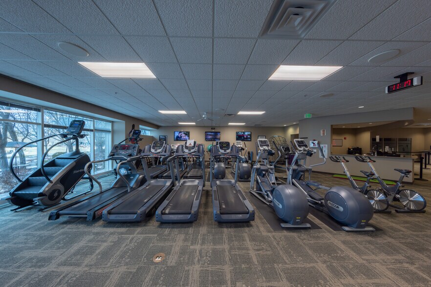 More Photos Of 2500 LakePark Blvd, West Valley Office For Lease