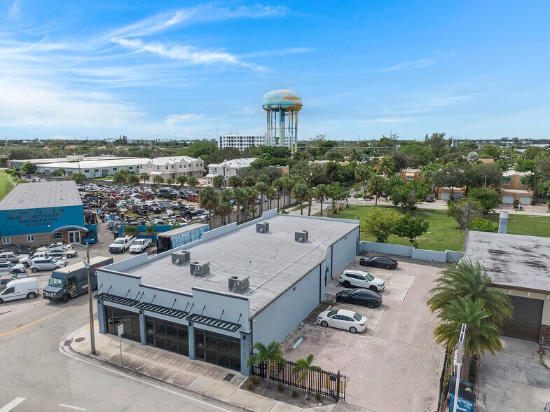 More Photos Of 701-705 N Andrews Ave, Fort Lauderdale Flex For Sale