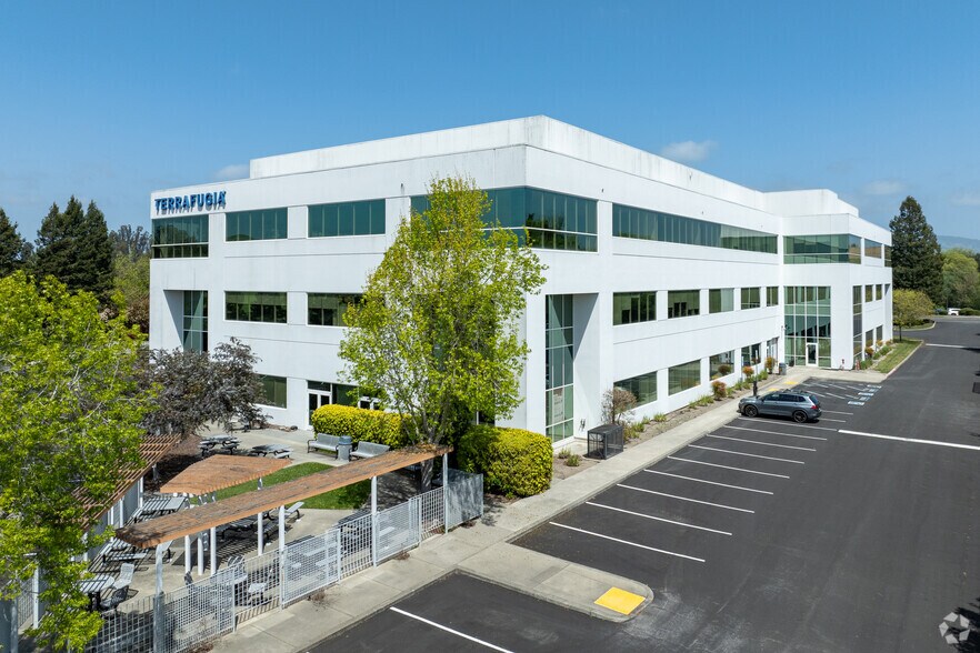 Primary Photo Of 1435 N McDowell Blvd, Petaluma Office For Lease