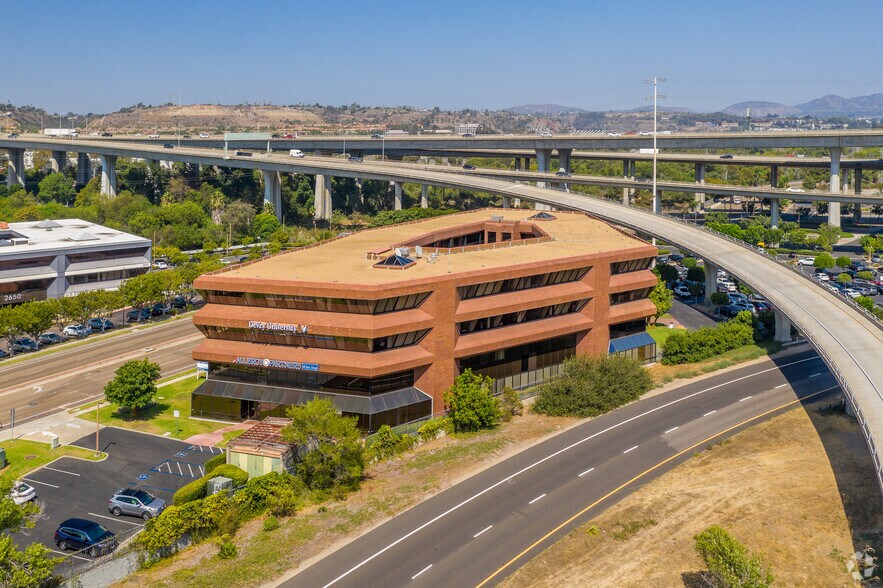 More Photos Of 2655 Camino del Rio N, San Diego Office For Lease