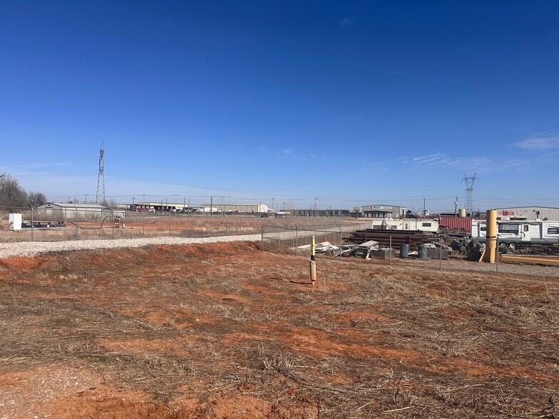 More Photos Of 13925 S Meridian Ave, Oklahoma City Industrial For Sale
