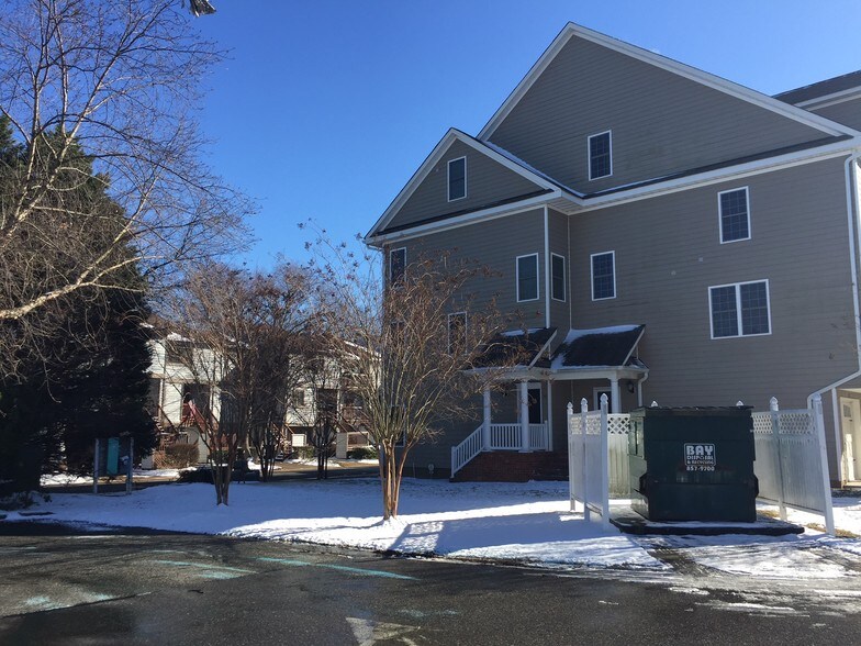 More Photos Of 50 Miles Cary Mews, Hampton Land For Sale