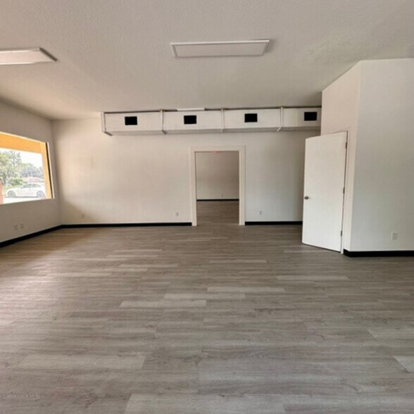 More Photos Of 1300-1314 SW Bayshore Blvd, Port Saint Lucie Unknown For Lease