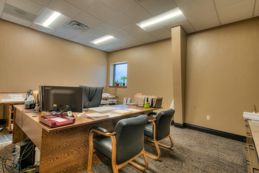 More Photos Of 5730 Observation Ct, Colorado Springs Warehouse For Lease