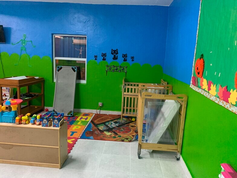 More Photos Of 4007 SW 19th St, West Park Daycare Center For Sale